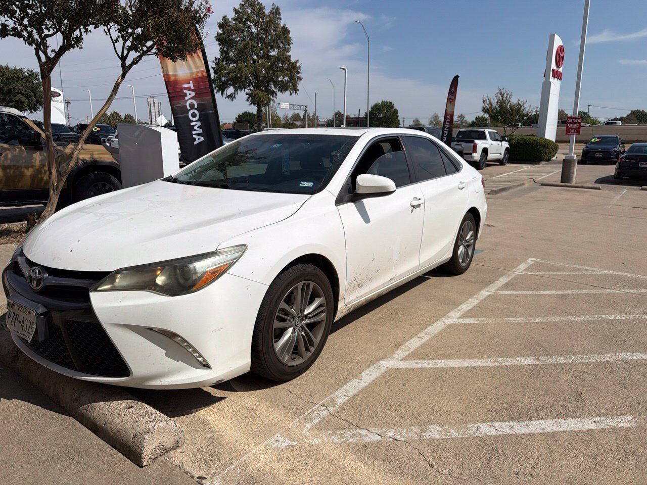2016 TOYOTA Camry