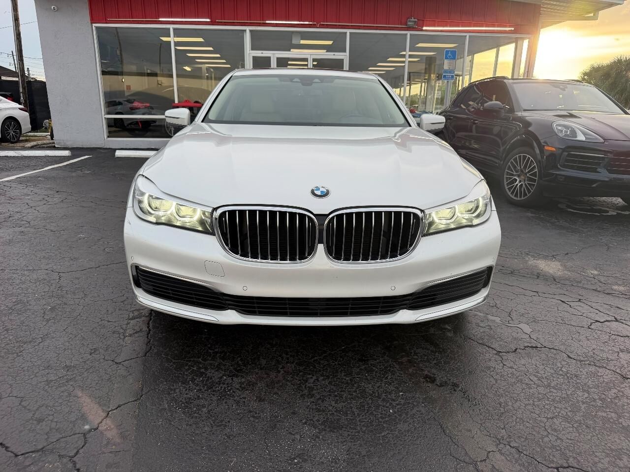 2019 BMW 740i