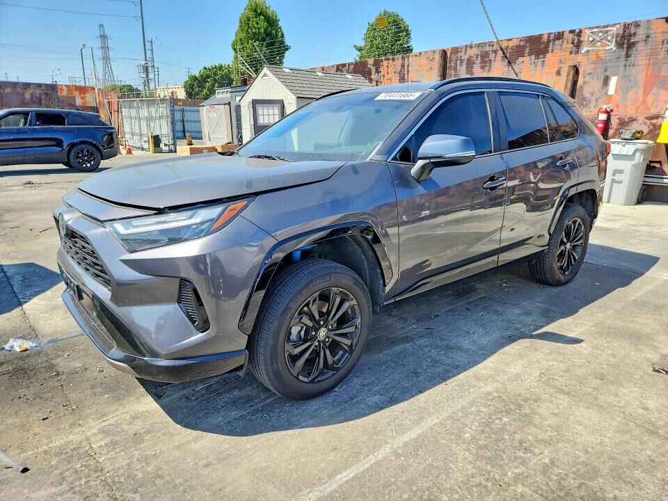 2022 TOYOTA RAV4