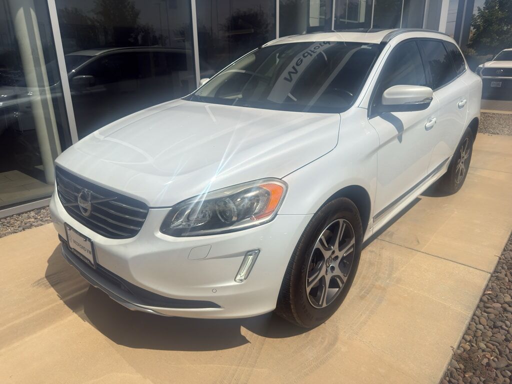 2015 VOLVO XC60