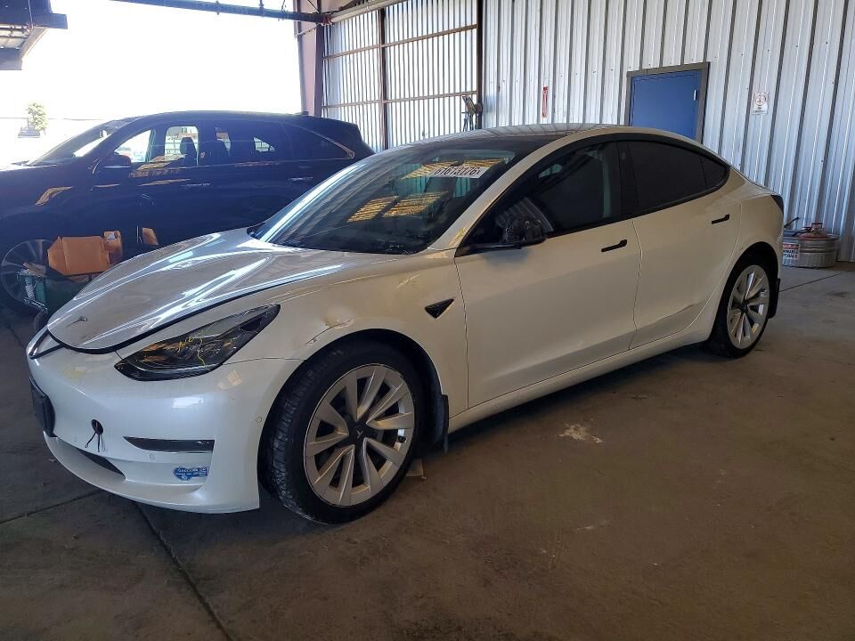 2021 TESLA Model 3