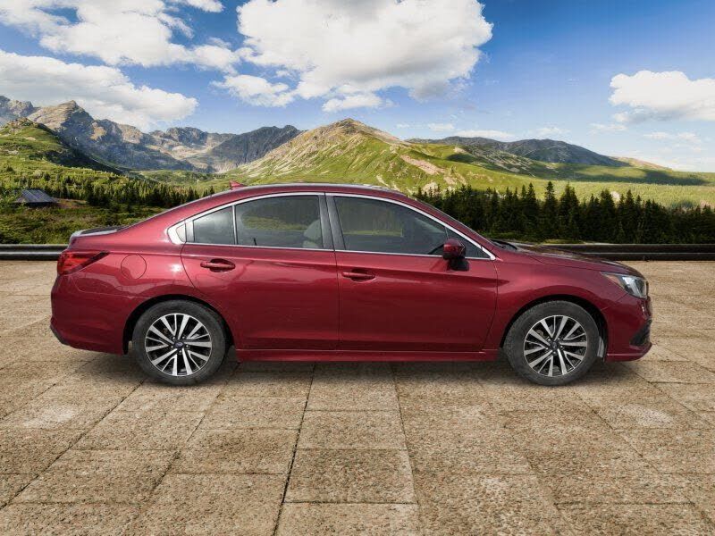 2018 SUBARU Legacy