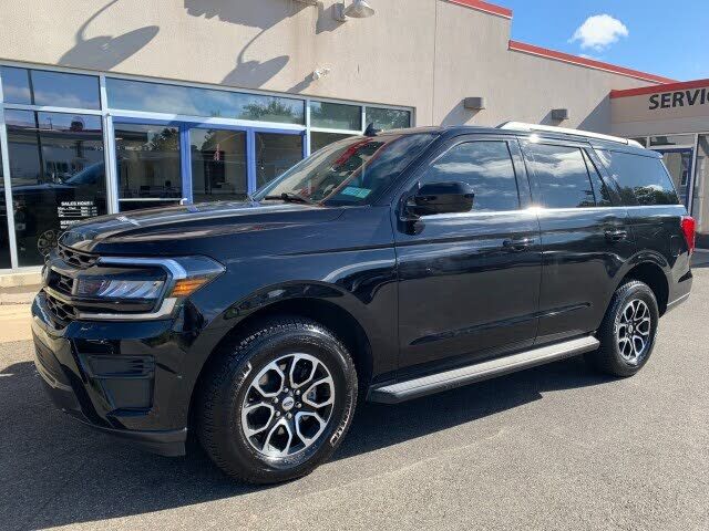 2023 FORD Expedition