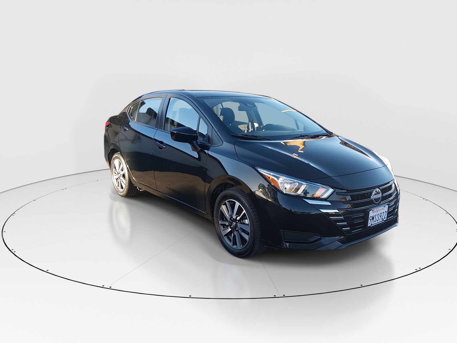 2024 NISSAN Versa
