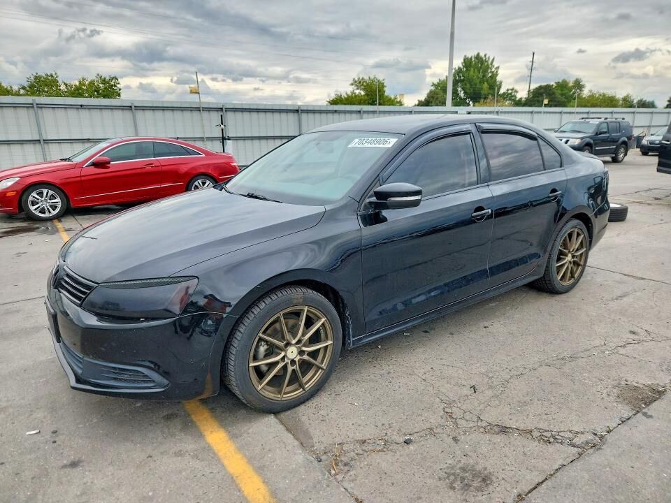 2014 VOLKSWAGEN Jetta