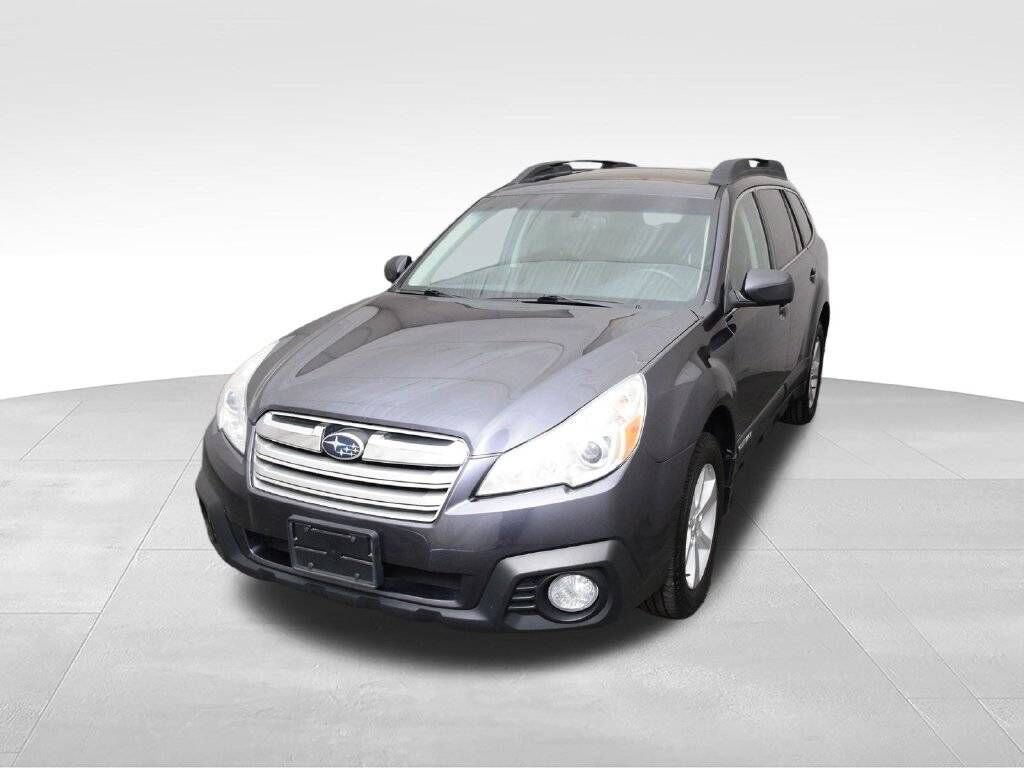 2013 SUBARU Outback
