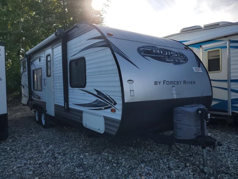 2015 FOREST RIVER Salem Towables