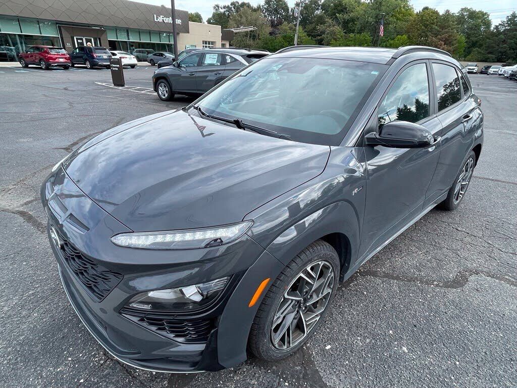 2023 HYUNDAI Kona