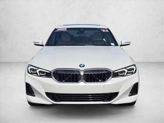 2023 BMW 330i