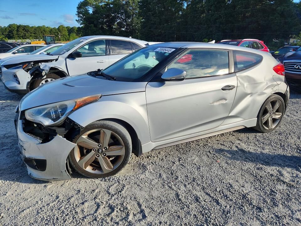 2014 HYUNDAI Veloster