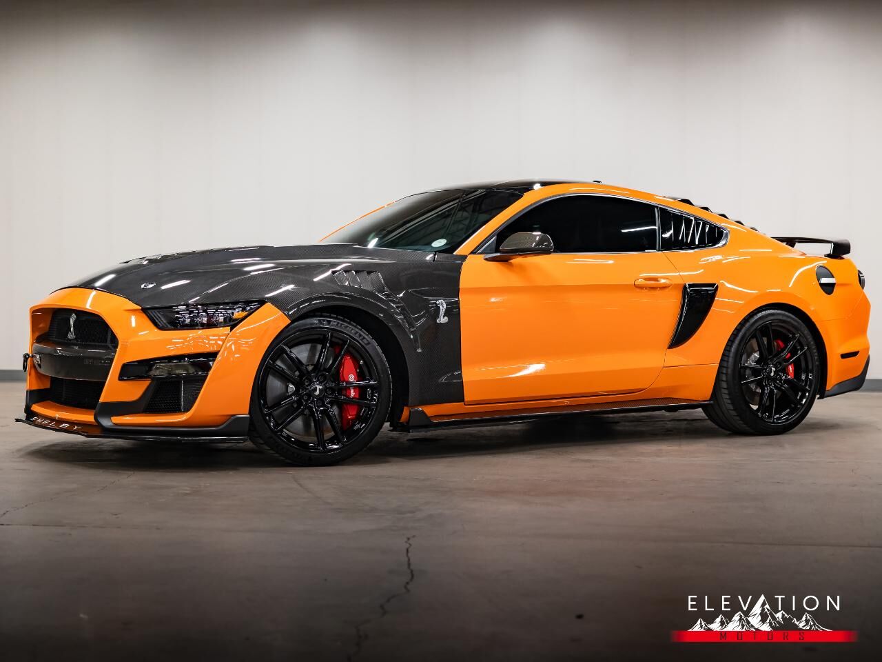 2021 FORD Mustang