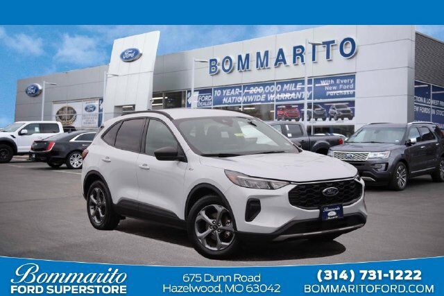 2025 FORD Escape