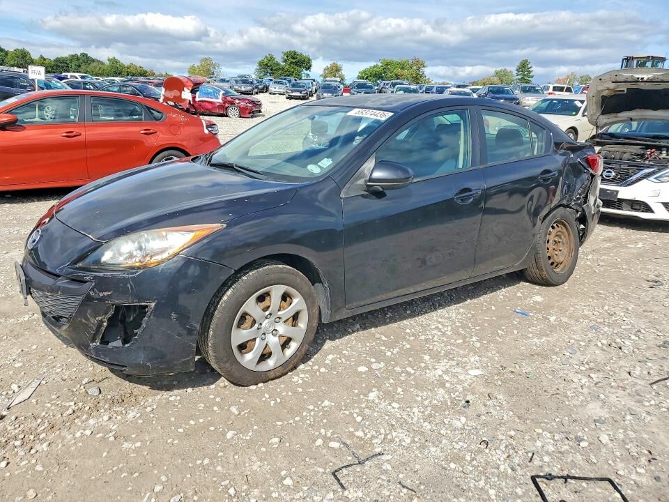 2011 MAZDA Mazda3