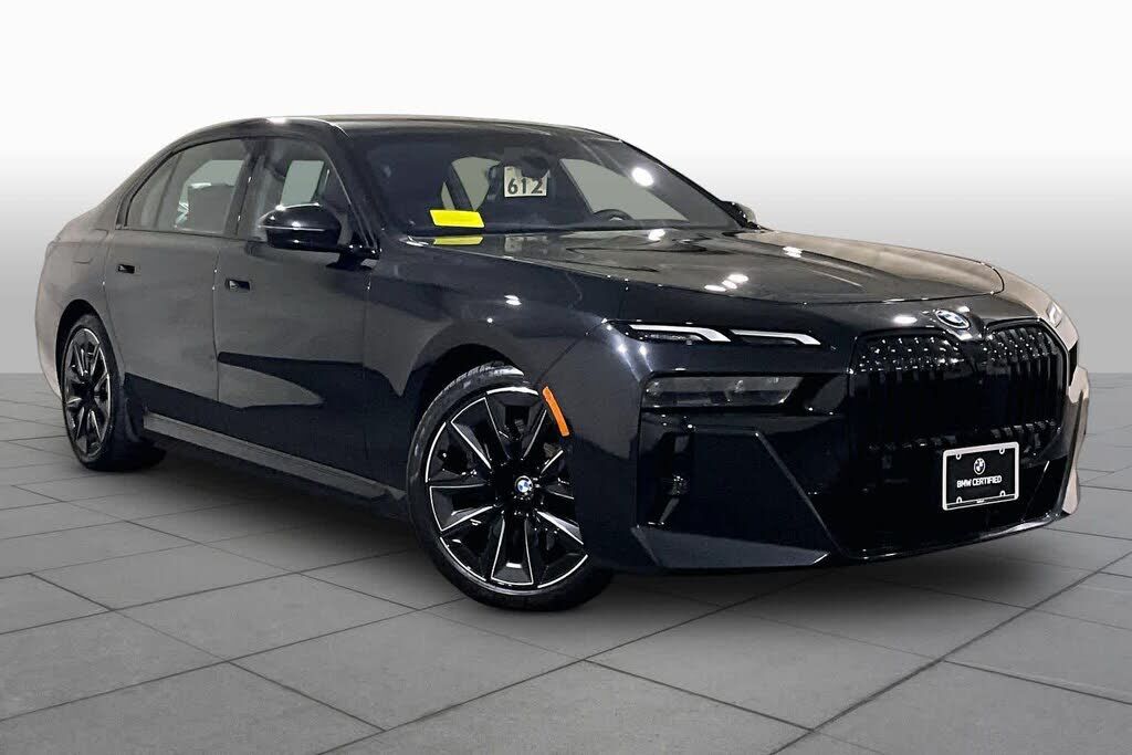 2023 BMW i7