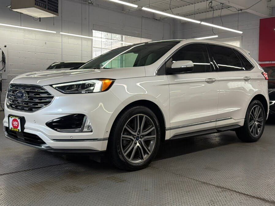 2019 FORD Edge