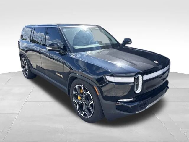 2023 RIVIAN R1S