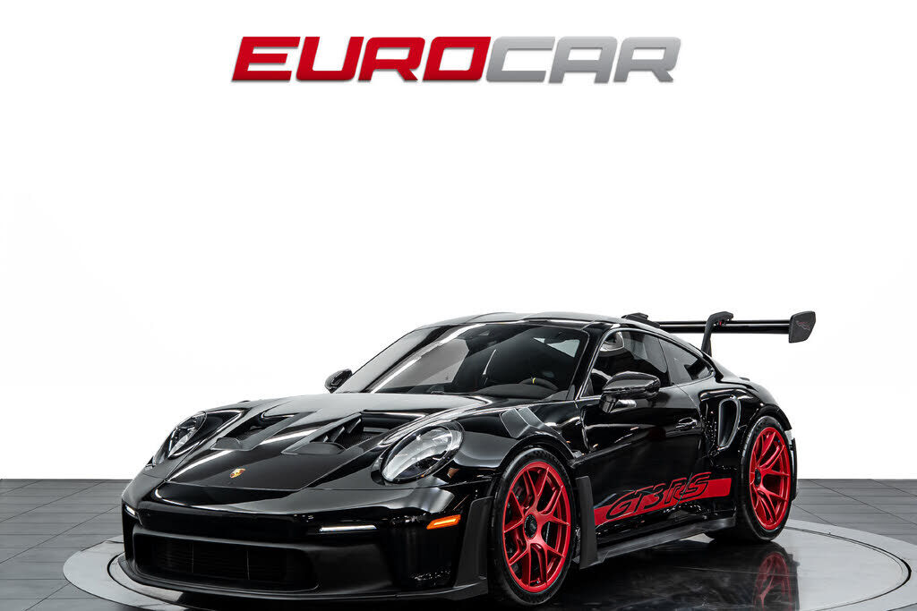 2025 PORSCHE 911