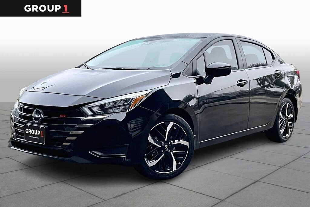 2025 NISSAN Versa
