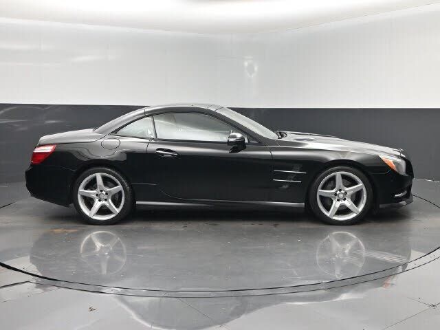 2016 Mercedes-Benz SL-Class