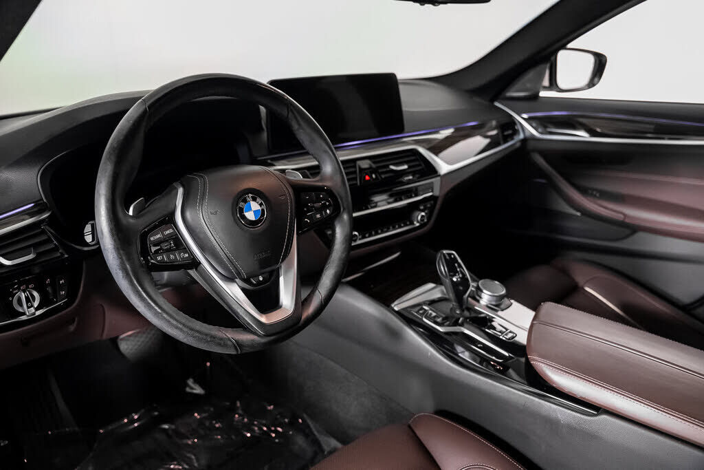 2021 BMW 540i