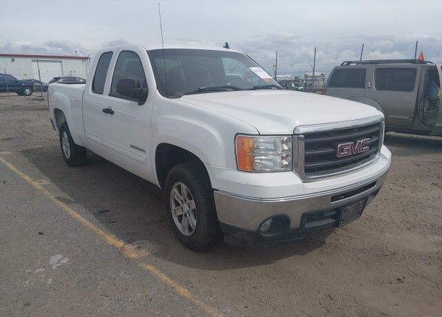 2010 GMC Sierra