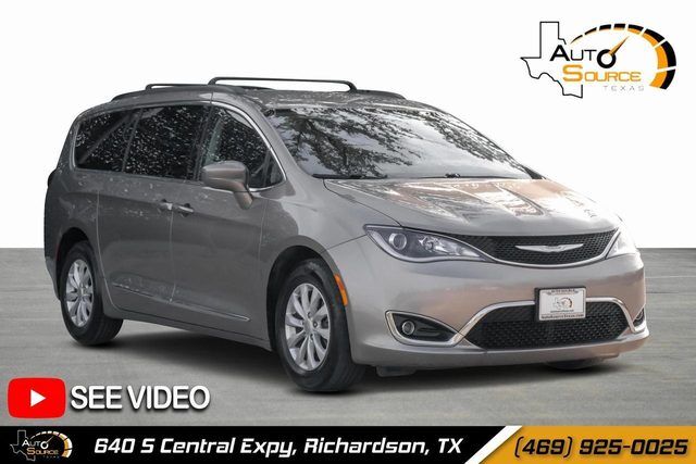 2017 CHRYSLER Pacifica