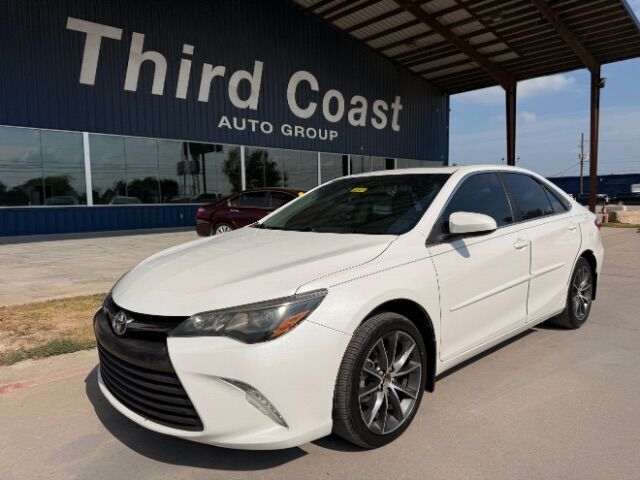 2017 TOYOTA Camry