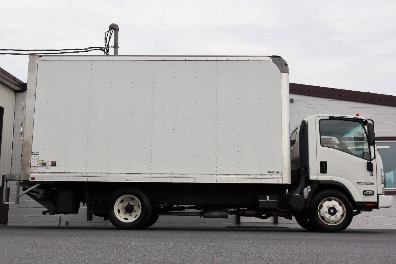 2021 ISUZU NPR/NPR-HD