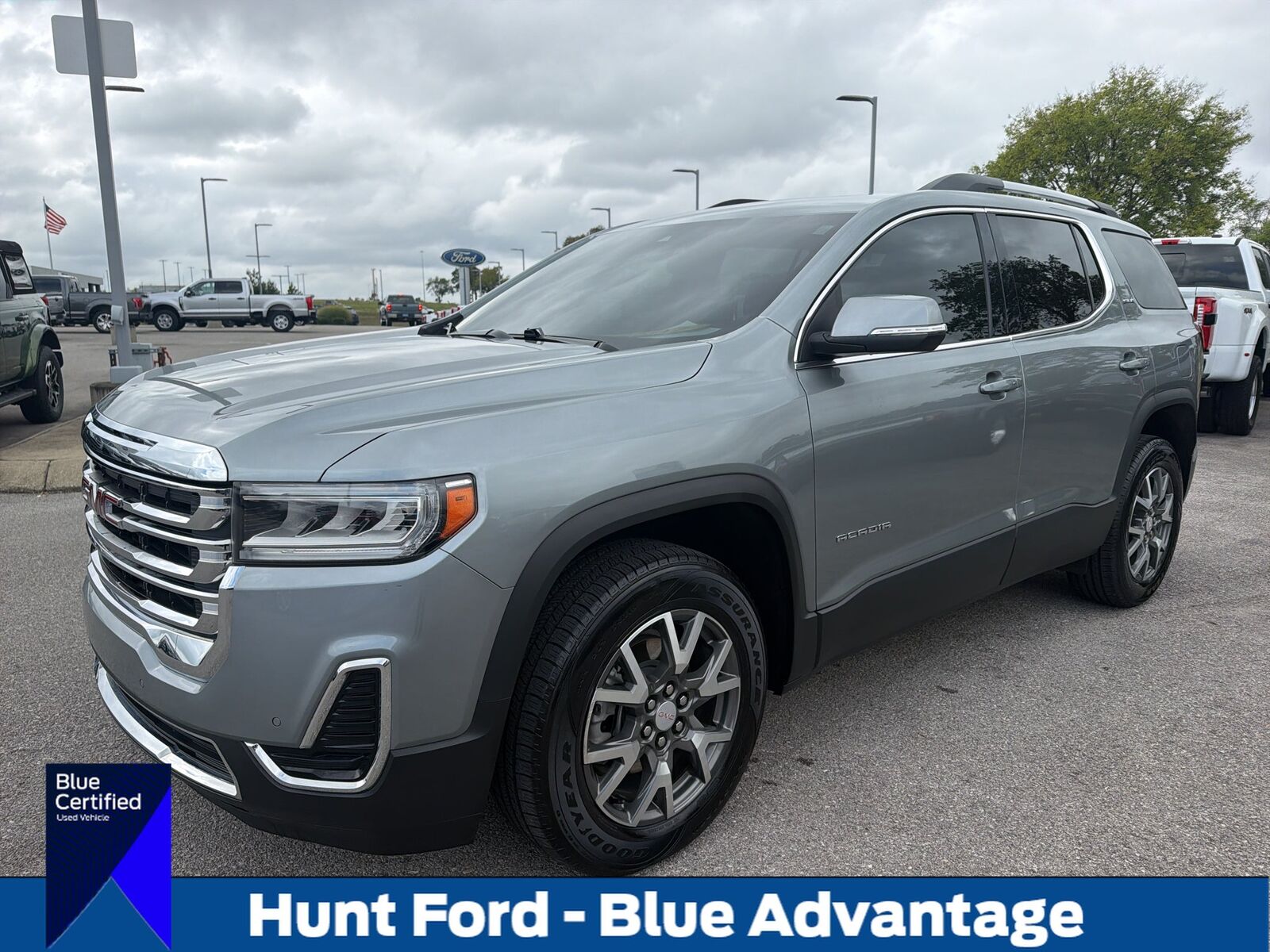 2023 GMC Acadia