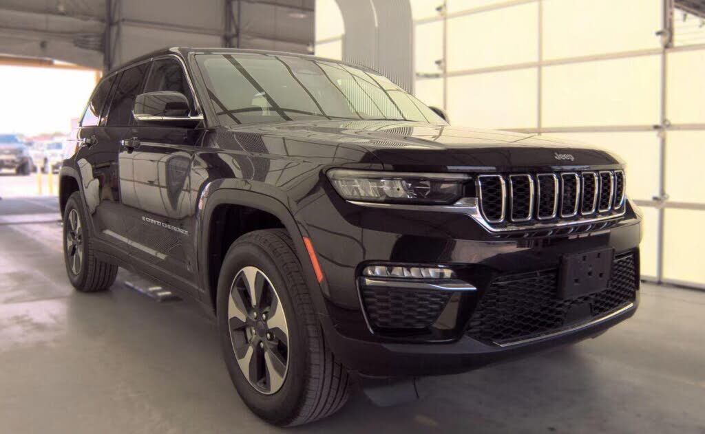 2022 JEEP Grand Cherokee