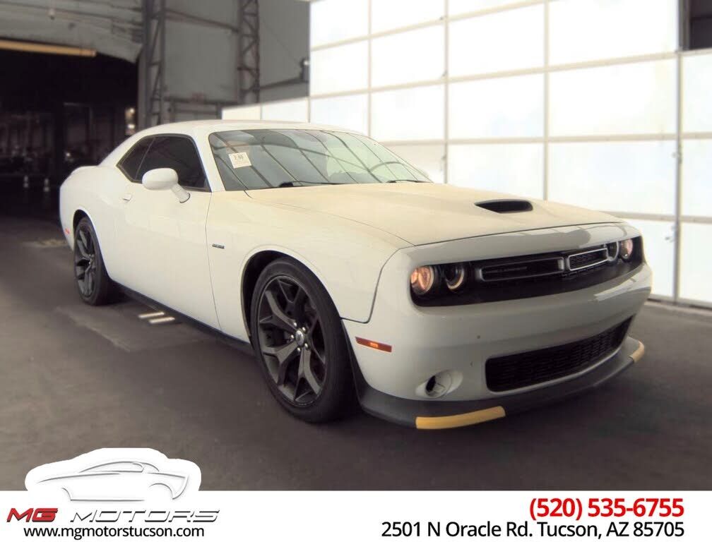 2019 DODGE Challenger