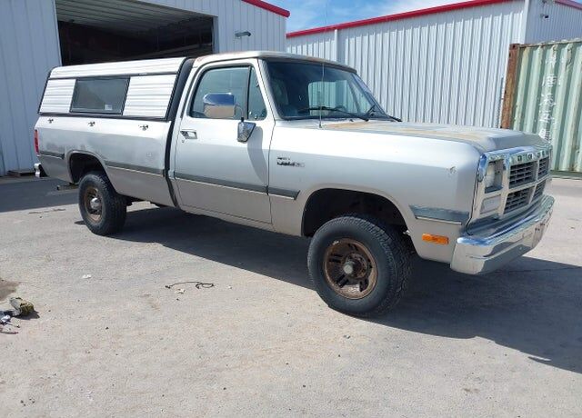 1991 DODGE W-Series