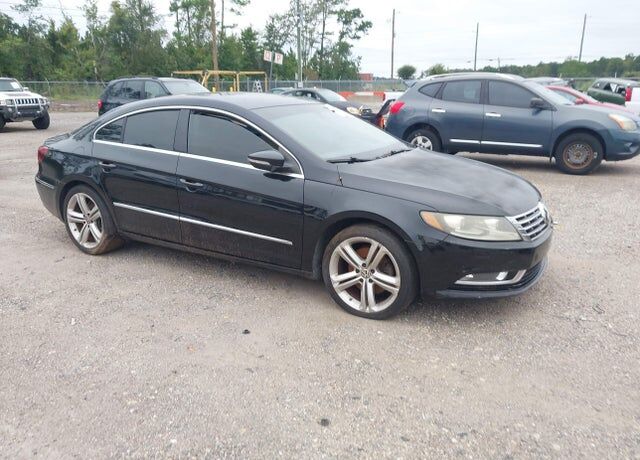 2013 VOLKSWAGEN Passat