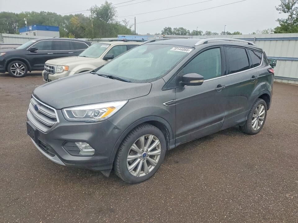 2017 FORD Escape
