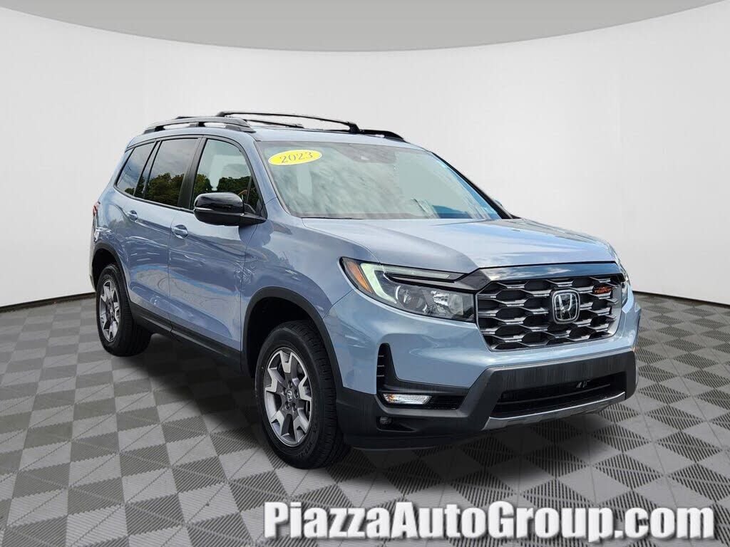 2023 HONDA Passport