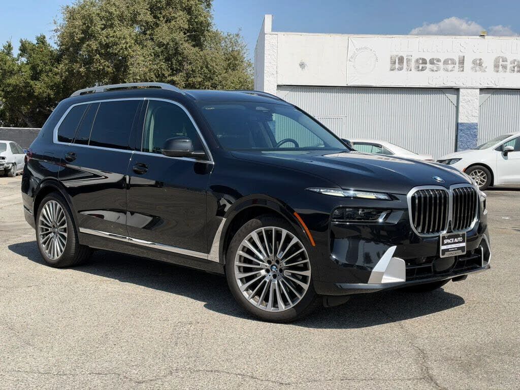2024 BMW X7