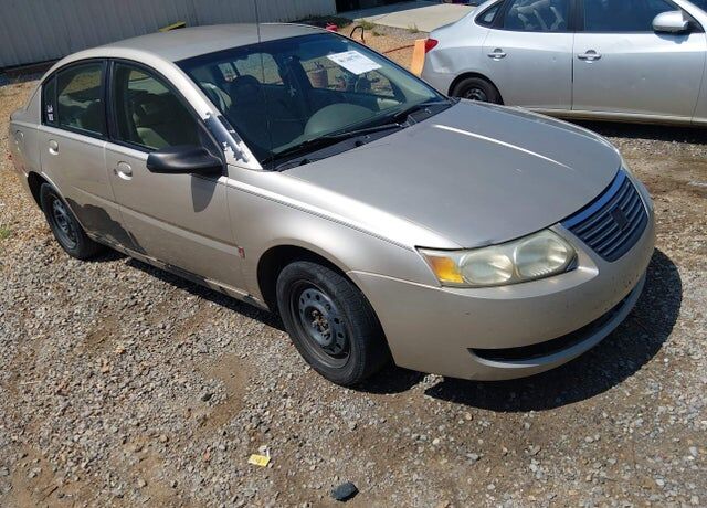 2005 SATURN Ion