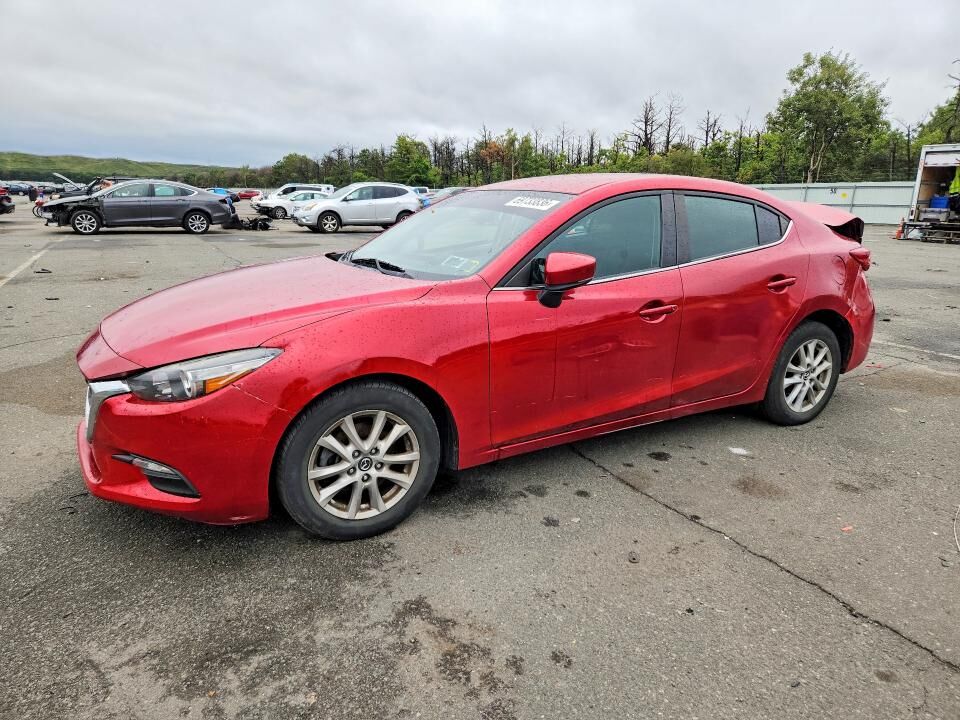 2017 MAZDA Mazda3
