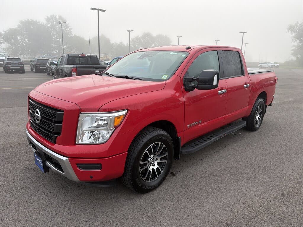 2021 NISSAN Titan