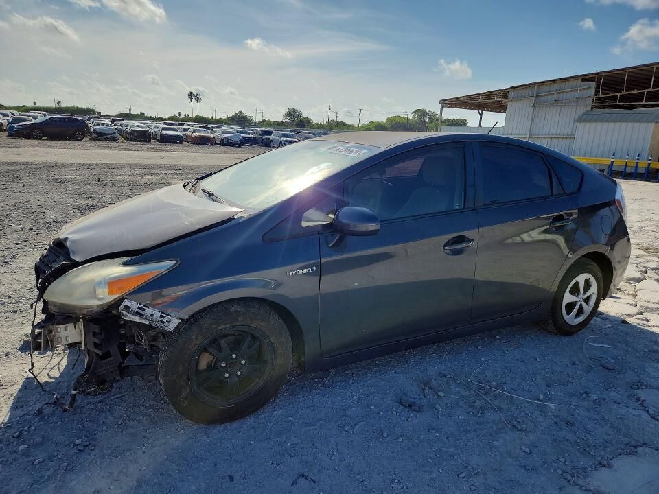 2014 TOYOTA PRIUS