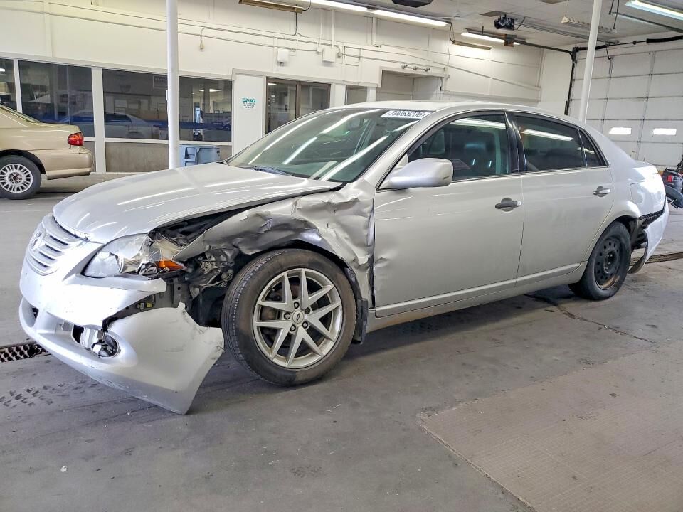 2008 TOYOTA Avalon