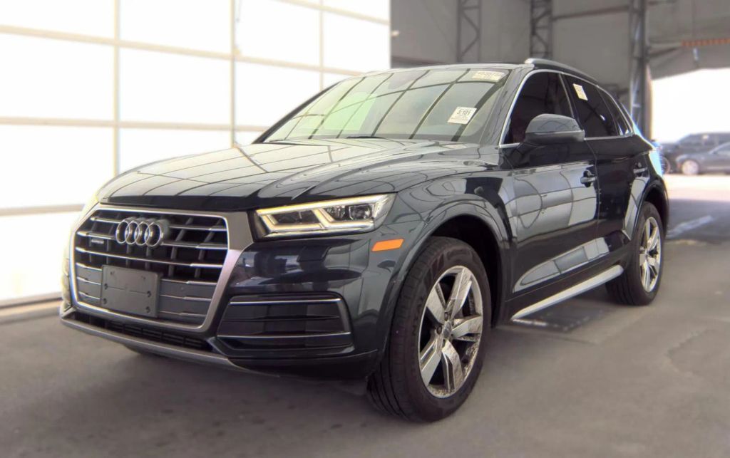2018 AUDI Q5