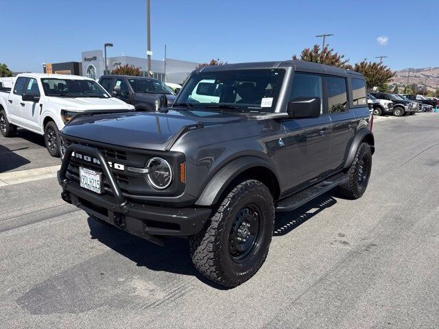 2022 FORD Bronco
