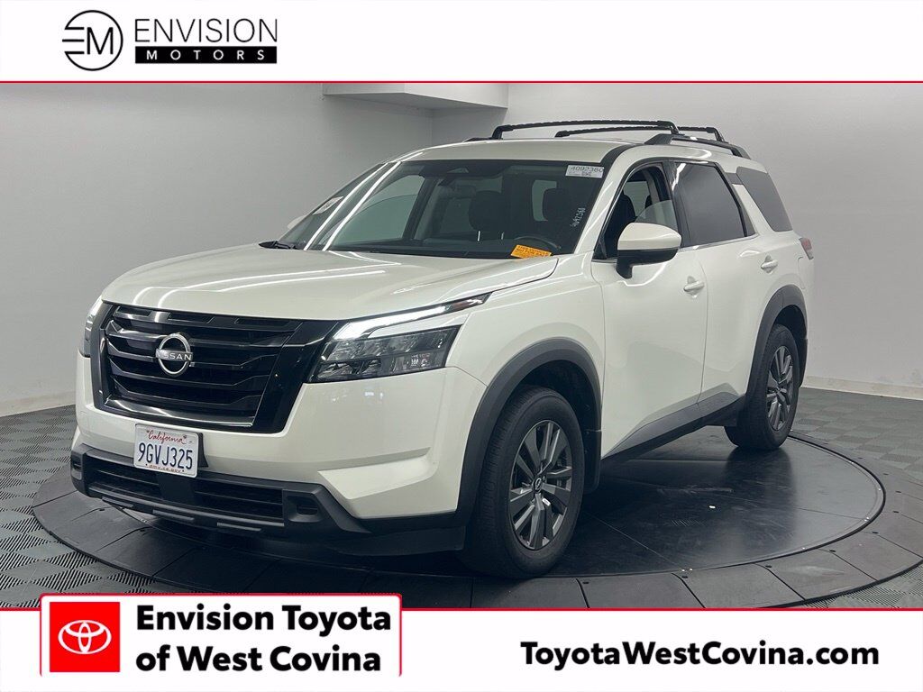 2023 NISSAN Pathfinder