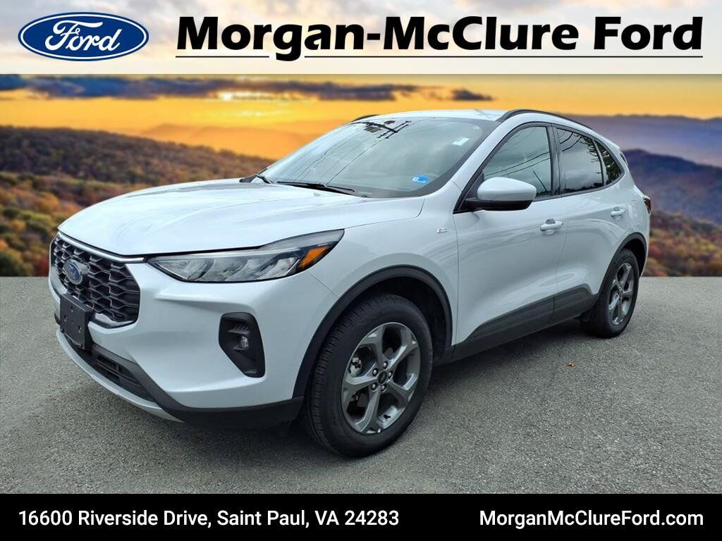 2025 FORD Escape