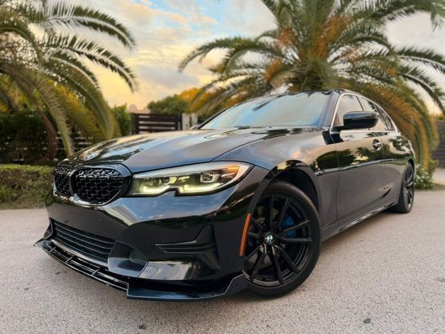 2020 BMW 330i