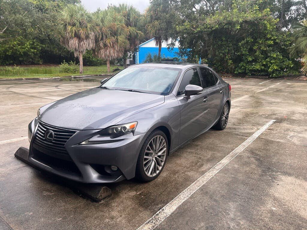 2015 LEXUS IS