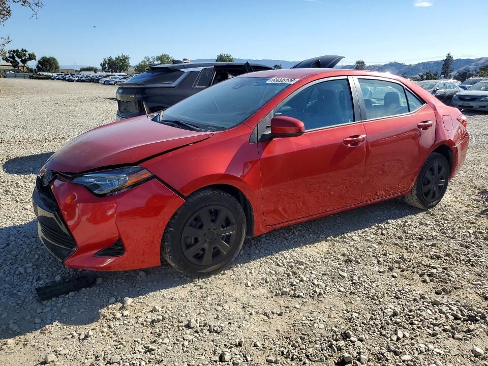 2018 TOYOTA Corolla