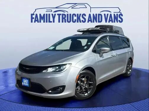 2019 CHRYSLER Pacifica