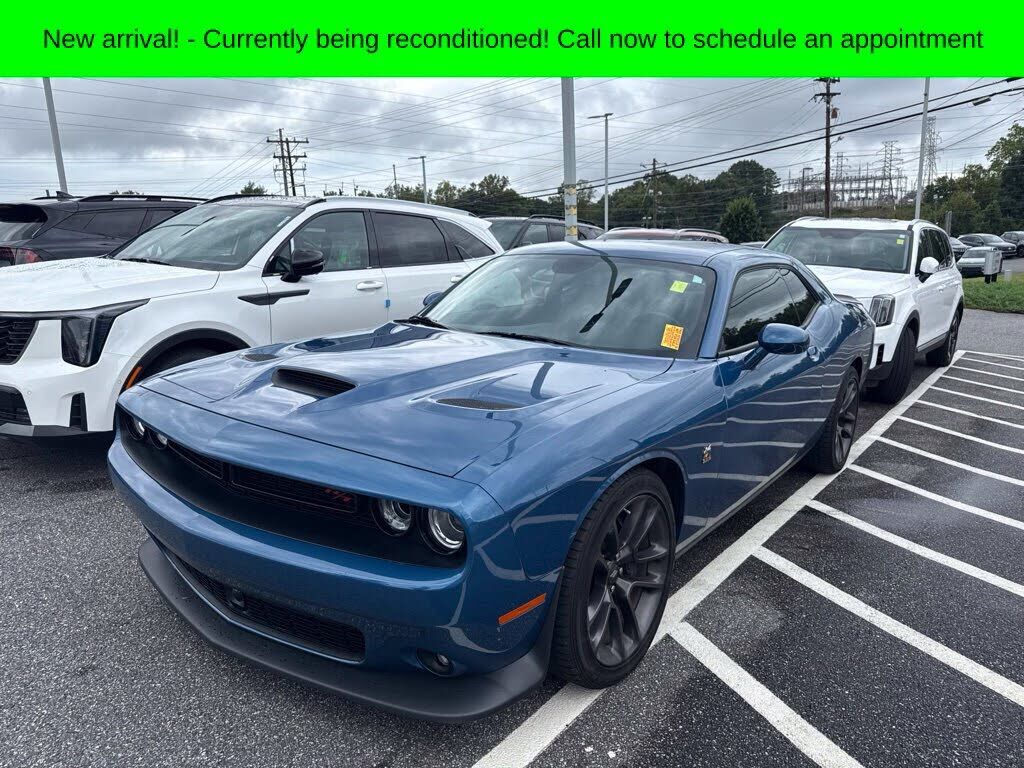 2021 DODGE Challenger